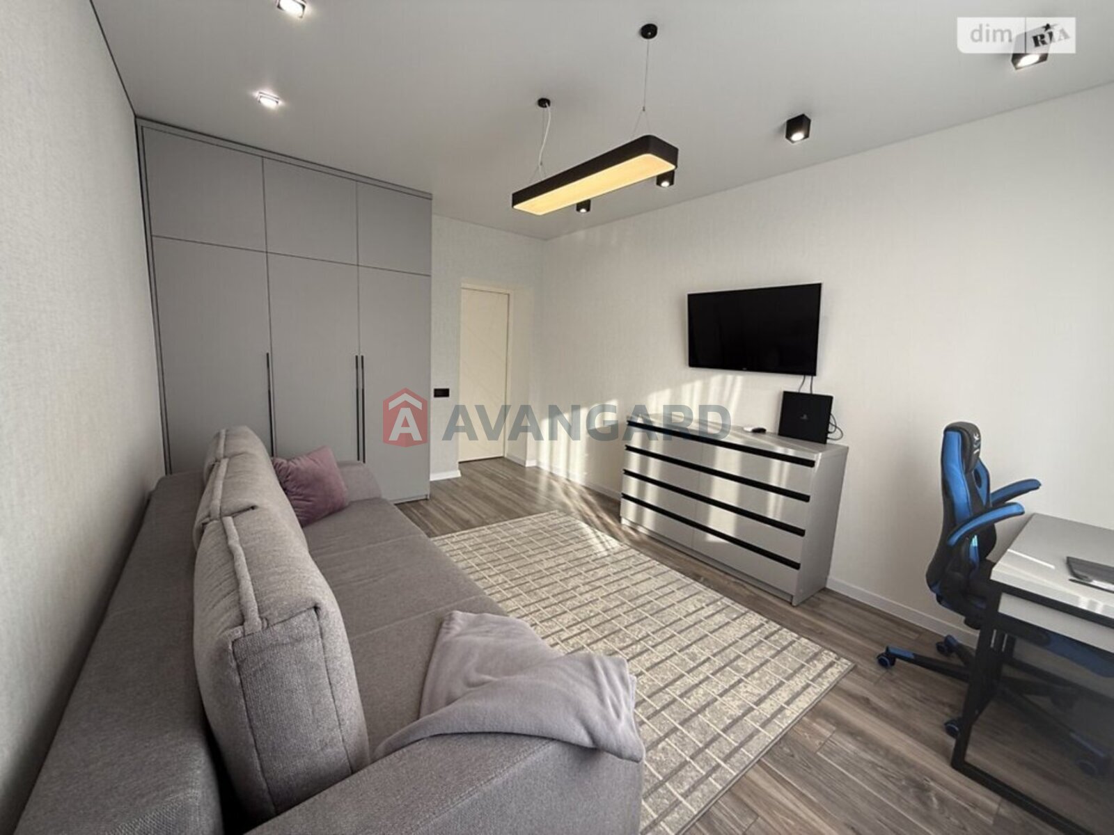 2 кім. квартира, 69/32/23 кв. м., 8/8 поверх фото 18 2 кім. квартира, 69/32/23 кв. м., 8/8 поверх фото 18