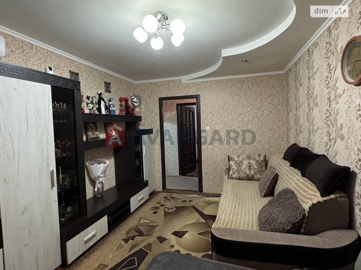 2 кім. квартира, 43/30/5 кв. м., 2/5 поверх фото 6 2 кім. квартира, 43/30/5 кв. м., 2/5 поверх фото 6