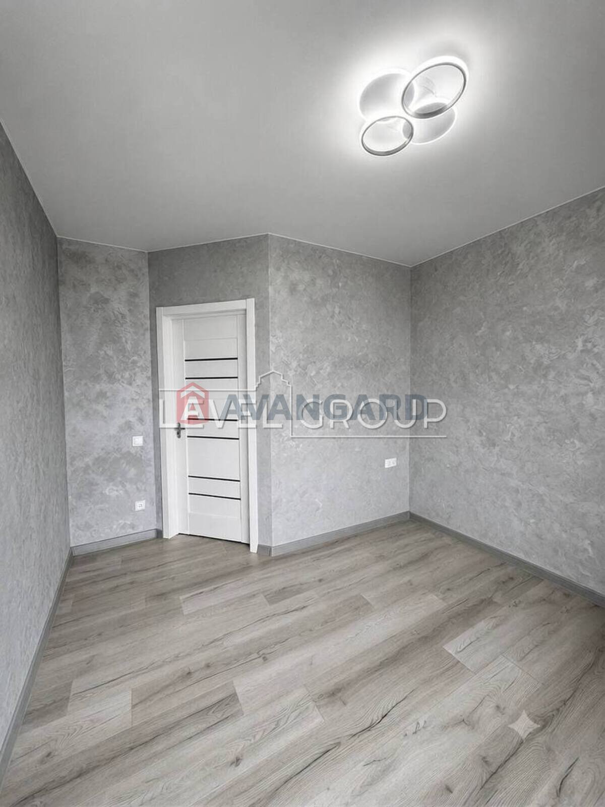 1 комн. квартира, 42/10/20 кв. м., 5/10 этаж фото 9 1 комн. квартира, 42/10/20 кв. м., 5/10 этаж фото 9