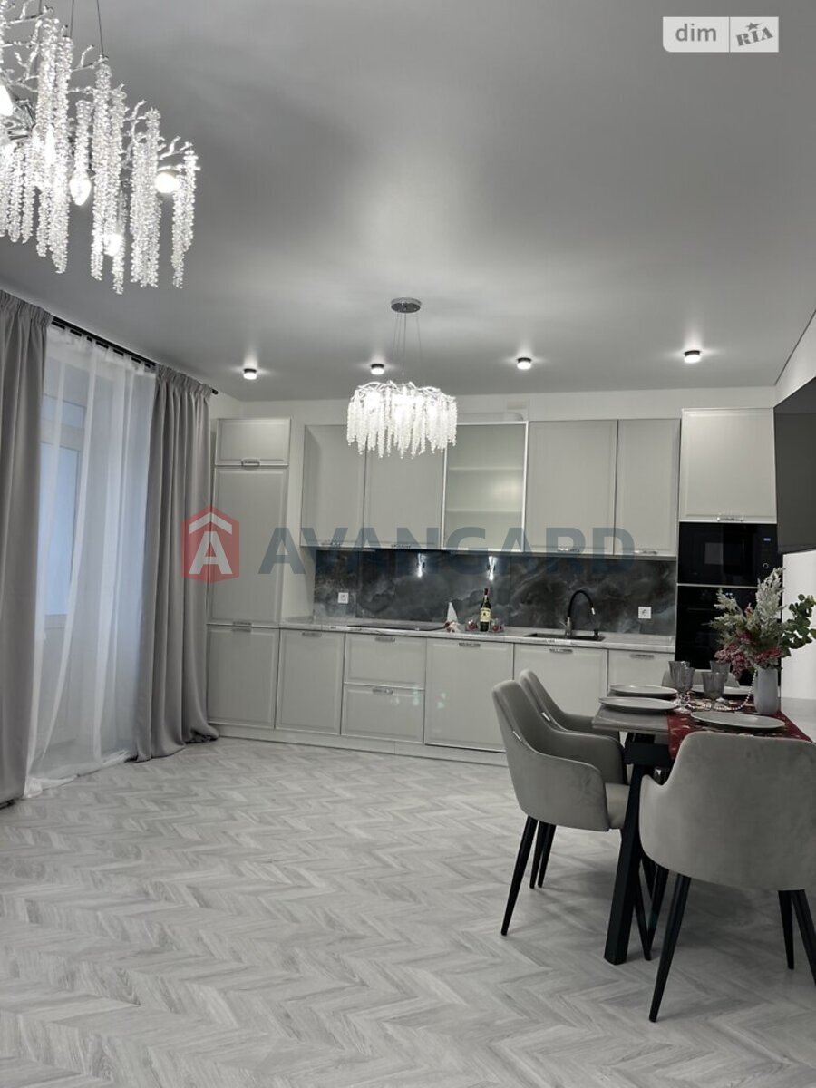 3 кім. квартира, 81/50/29 кв. м., 2/8 поверх фото 15 3 кім. квартира, 81/50/29 кв. м., 2/8 поверх фото 15