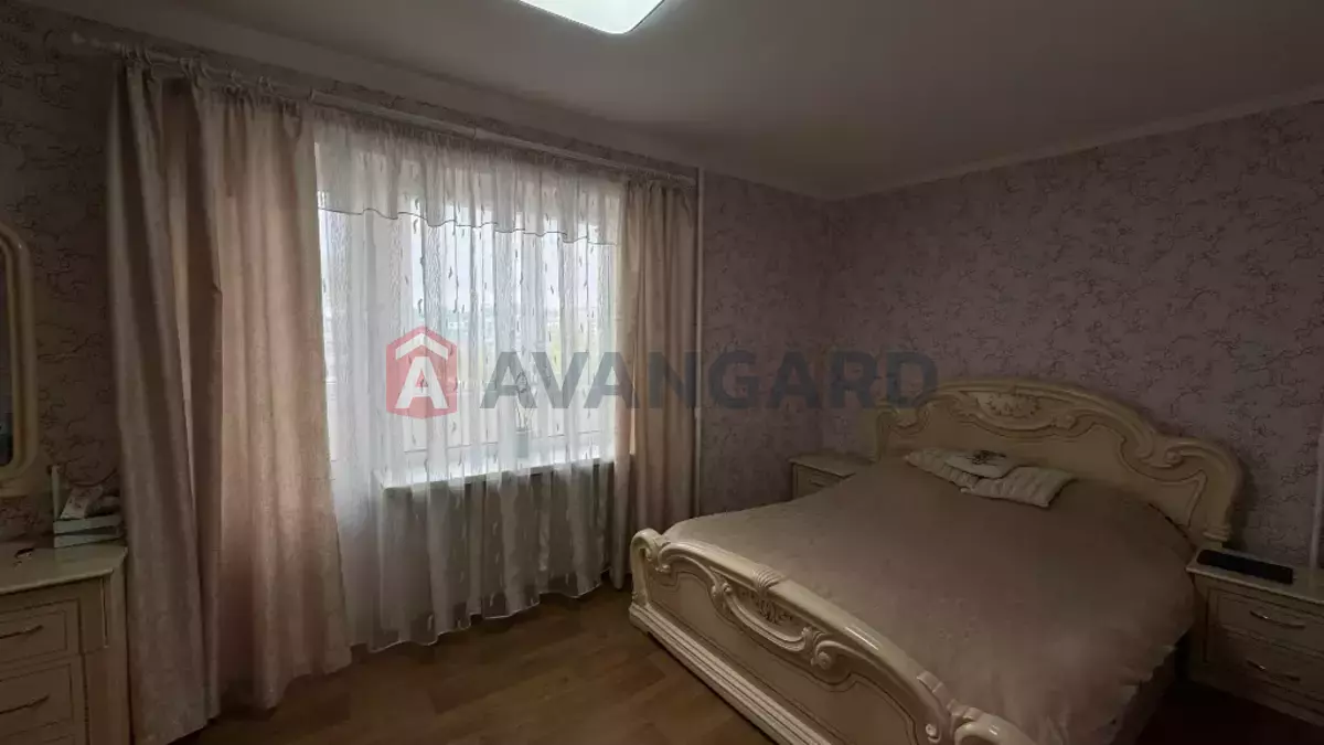 3 кім. квартира, 65/38/8 кв. м., 7/9 поверх фото 1 3 кім. квартира, 65/38/8 кв. м., 7/9 поверх фото 1