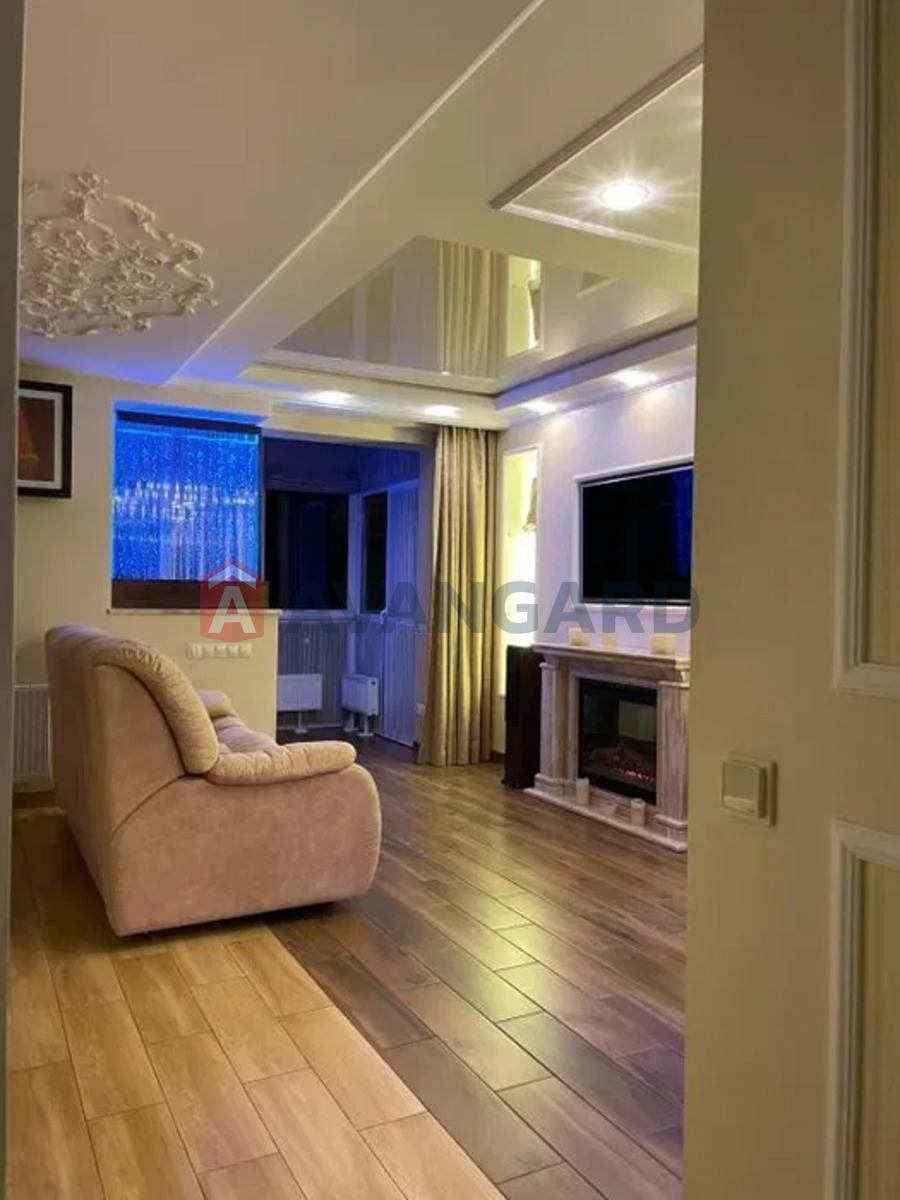 3 кім. квартира, 100/-/35 кв. м., 10/11 поверх фото 5 3 кім. квартира, 100/-/35 кв. м., 10/11 поверх фото 5