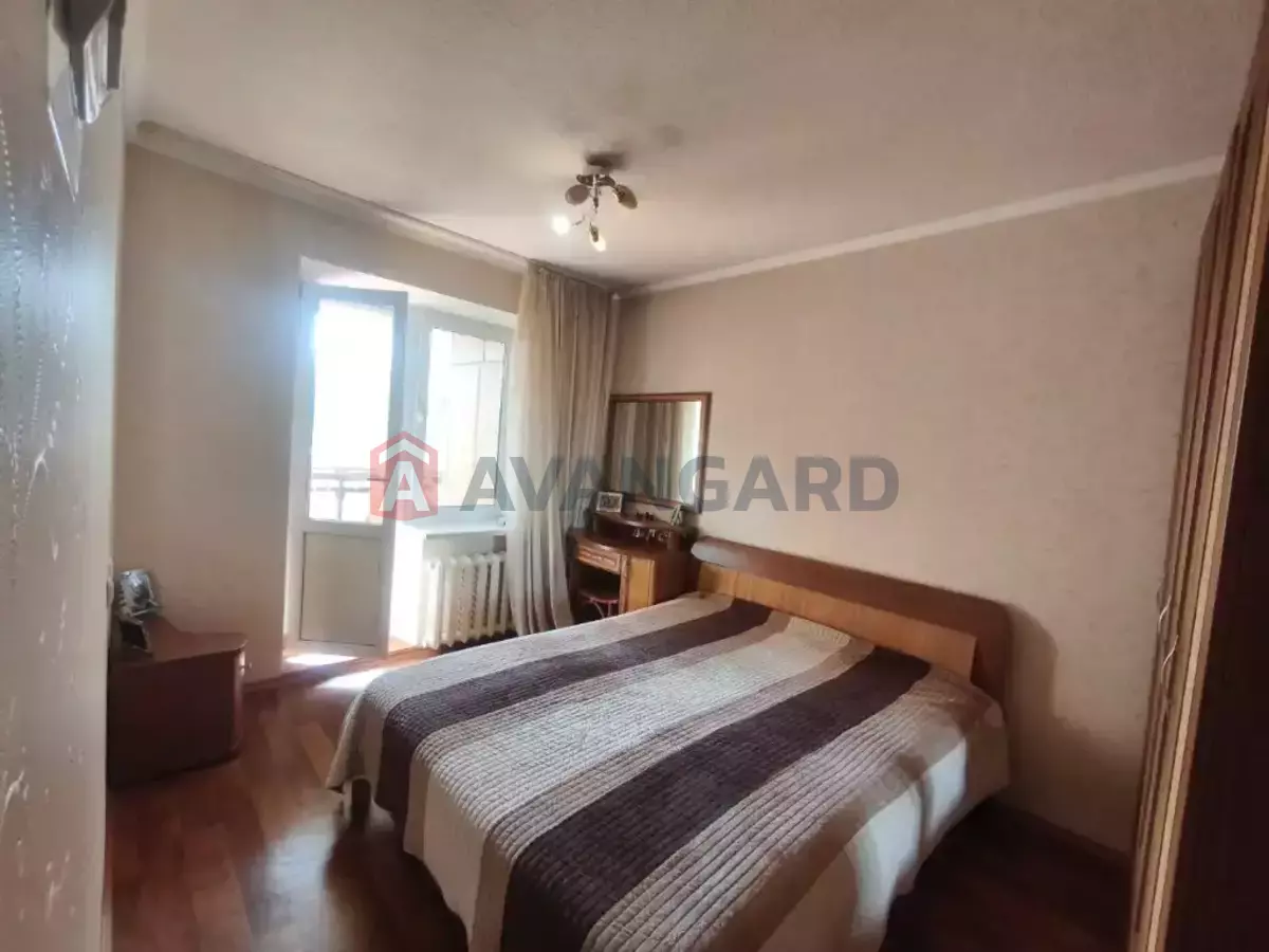 3 кім. квартира, 68/38/7 кв. м., 6/9 поверх фото 1 3 кім. квартира, 68/38/7 кв. м., 6/9 поверх фото 1