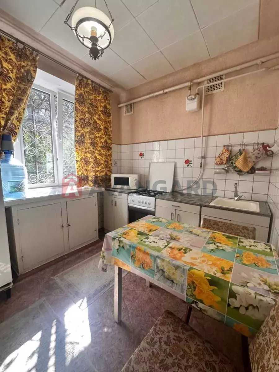 2 комн. квартира, 55/-/8 кв. м., 1/4 этаж фото 1 2 комн. квартира, 55/-/8 кв. м., 1/4 этаж фото 1