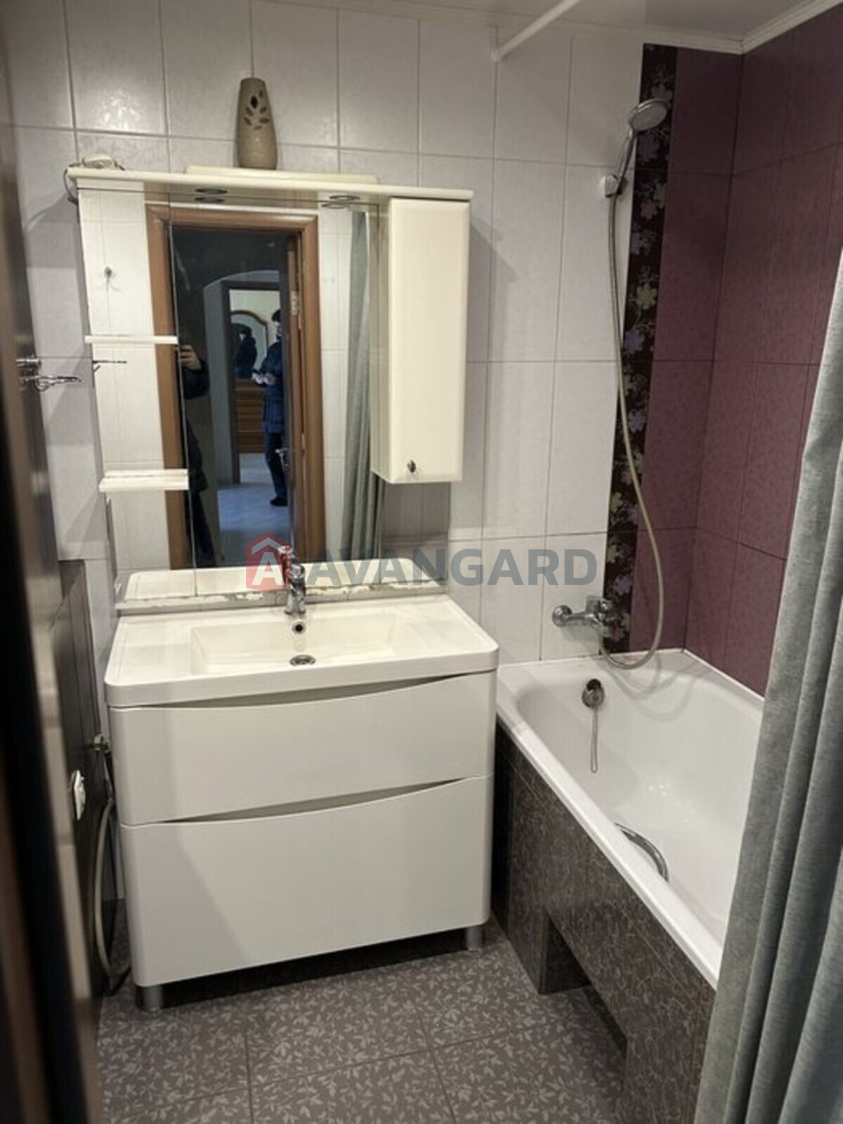 2 кім. квартира, 47/-/9 кв. м., 6/9 поверх фото 10 2 кім. квартира, 47/-/9 кв. м., 6/9 поверх фото 10