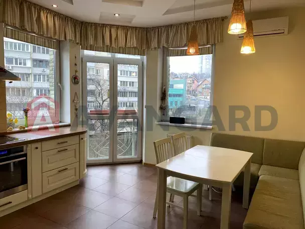 2 кім. квартира, 82/36/17 кв. м., 3/25 поверх фото 1 2 кім. квартира, 82/36/17 кв. м., 3/25 поверх фото 1