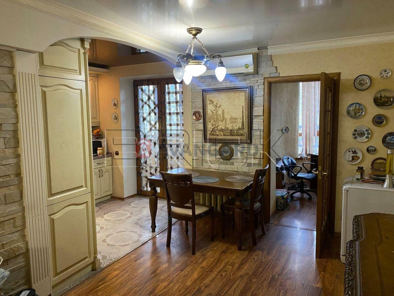4 комн. квартира, 82/50/15 кв. м., 6/8 этаж фото 10 4 комн. квартира, 82/50/15 кв. м., 6/8 этаж фото 10