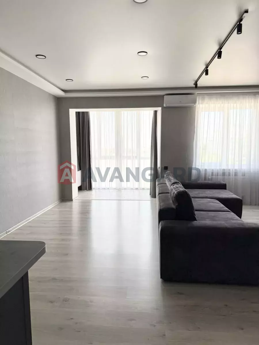 3 комн. квартира, 100/42/40 кв. м., 7/7 этаж фото 6 3 комн. квартира, 100/42/40 кв. м., 7/7 этаж фото 6