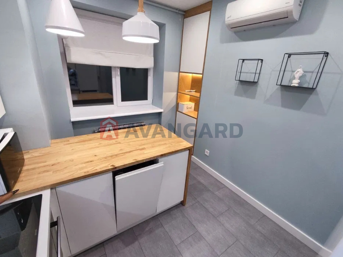 3 кім. квартира, 76/-/10 кв. м., 3/6 поверх фото 5 3 кім. квартира, 76/-/10 кв. м., 3/6 поверх фото 5