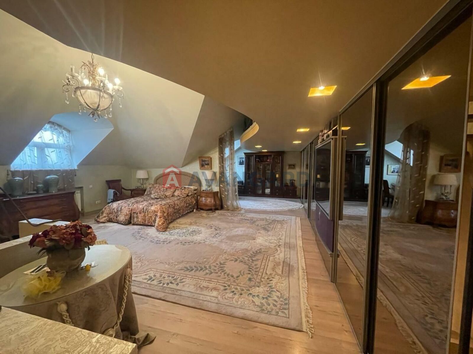 3 комн. квартира, 167/100/35 кв. м., 6/7 этаж фото 6 3 комн. квартира, 167/100/35 кв. м., 6/7 этаж фото 6