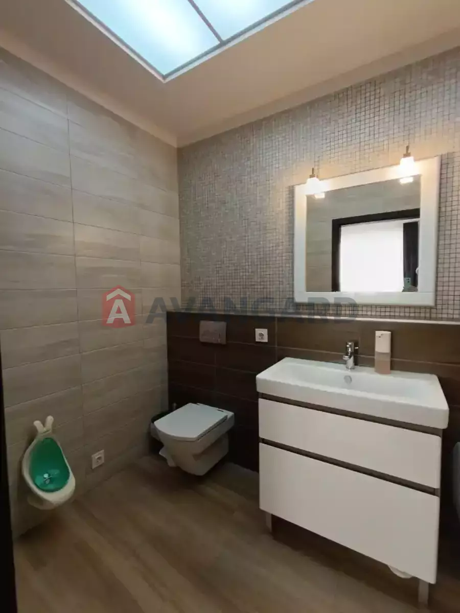 4 комн. квартира, 165/95/48 кв. м., 3/3 этаж фото 10 4 комн. квартира, 165/95/48 кв. м., 3/3 этаж фото 10
