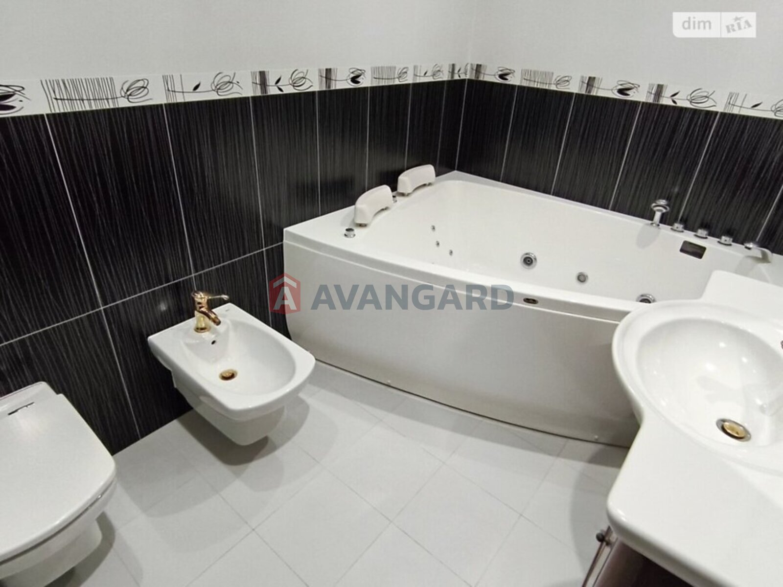 3 комн. квартира, 106/60/14 кв. м., 8/11 этаж фото 20 3 комн. квартира, 106/60/14 кв. м., 8/11 этаж фото 20