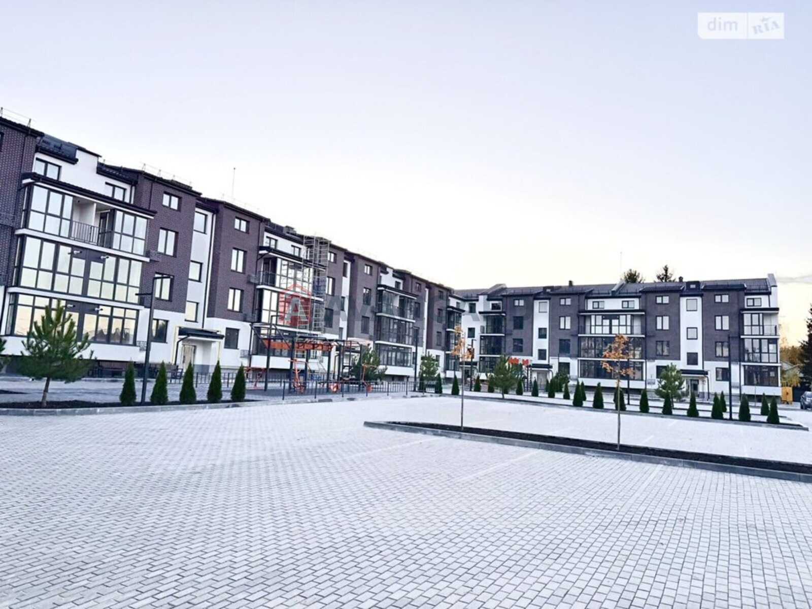 2 кім. квартира, 60/36/14 кв. м., 2/3 поверх фото 5 2 кім. квартира, 60/36/14 кв. м., 2/3 поверх фото 5