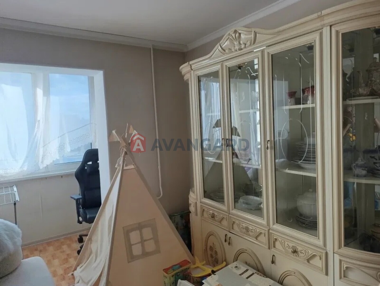 3 кім. квартира, 69 / 42 / 8.5 кв. м., 7/9 поверх фото 1 3 кім. квартира, 69 / 42 / 8.5 кв. м., 7/9 поверх фото 1