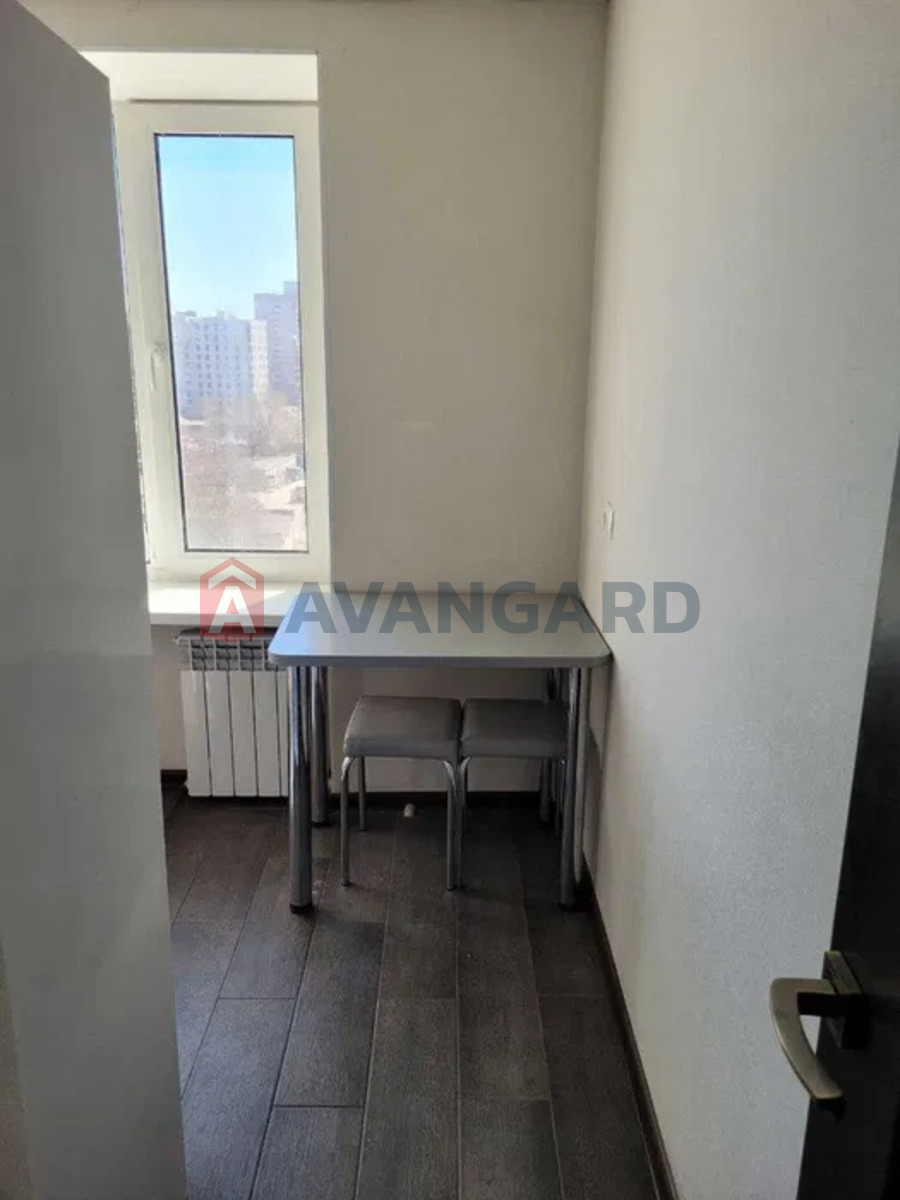 2 кім. квартира, 40/-/5 кв. м., 8/9 поверх фото 10 2 кім. квартира, 40/-/5 кв. м., 8/9 поверх фото 10