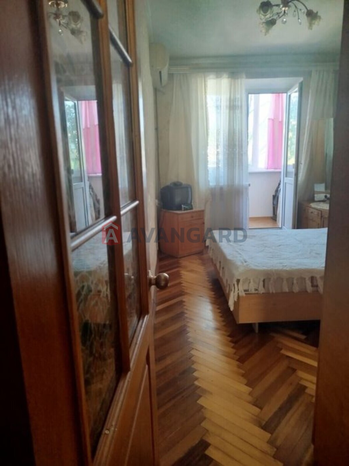 3 кім. квартира, 67/-/8 кв. м., 4/9 поверх фото 4 3 кім. квартира, 67/-/8 кв. м., 4/9 поверх фото 4