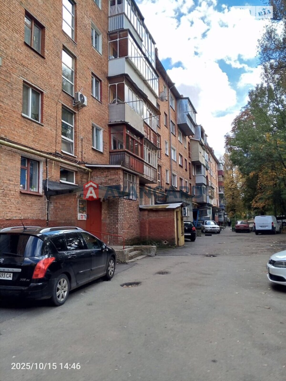 3 комн. квартира, 57/51/6 кв. м., 4/6 этаж фото 13 3 комн. квартира, 57/51/6 кв. м., 4/6 этаж фото 13