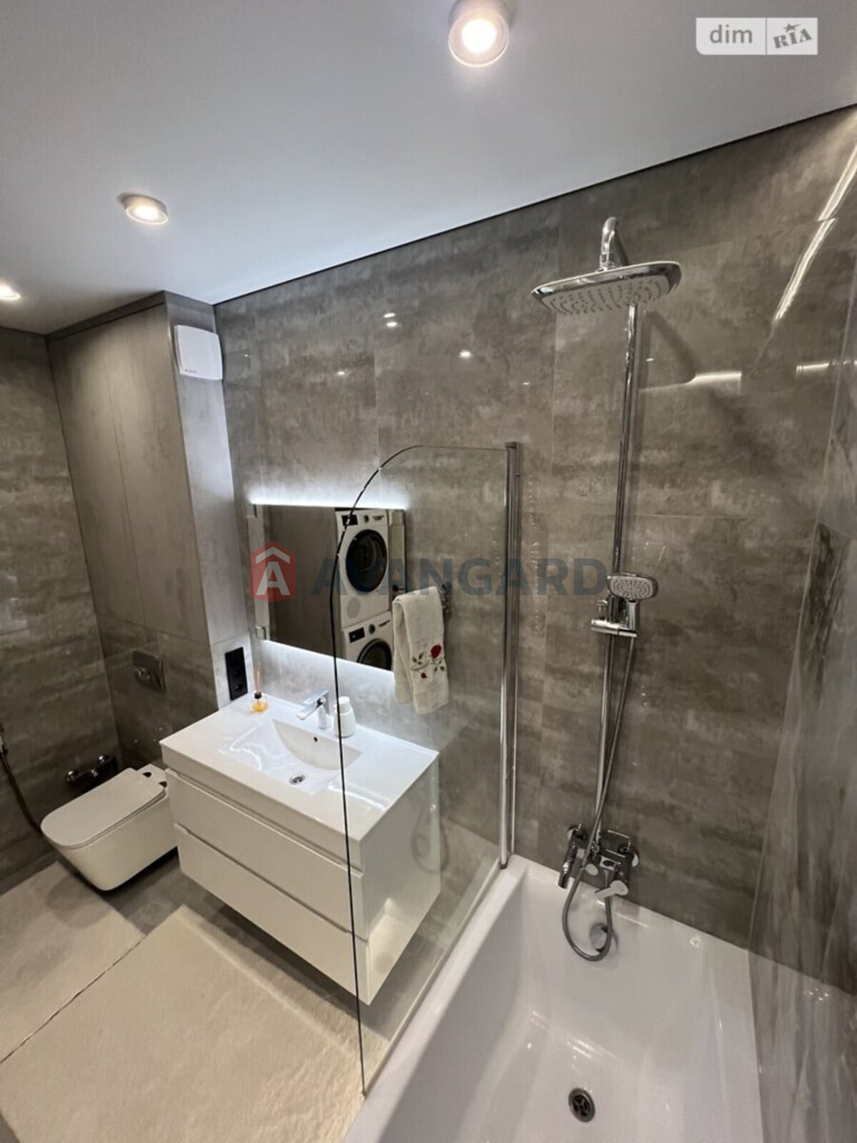 2 кім. квартира, 69/32/23 кв. м., 8/8 поверх фото 5 2 кім. квартира, 69/32/23 кв. м., 8/8 поверх фото 5