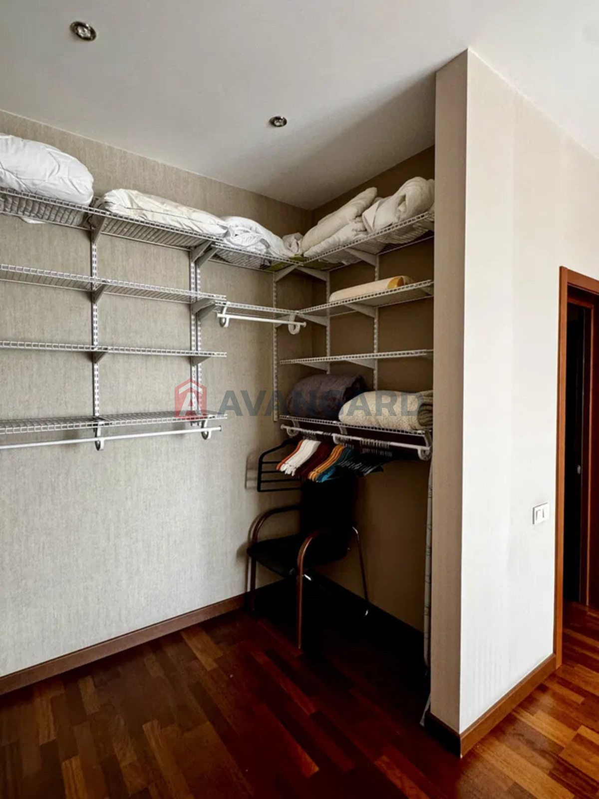 3 кім. квартира, 125/-/30 кв. м., 3/5 поверх фото 16 3 кім. квартира, 125/-/30 кв. м., 3/5 поверх фото 16