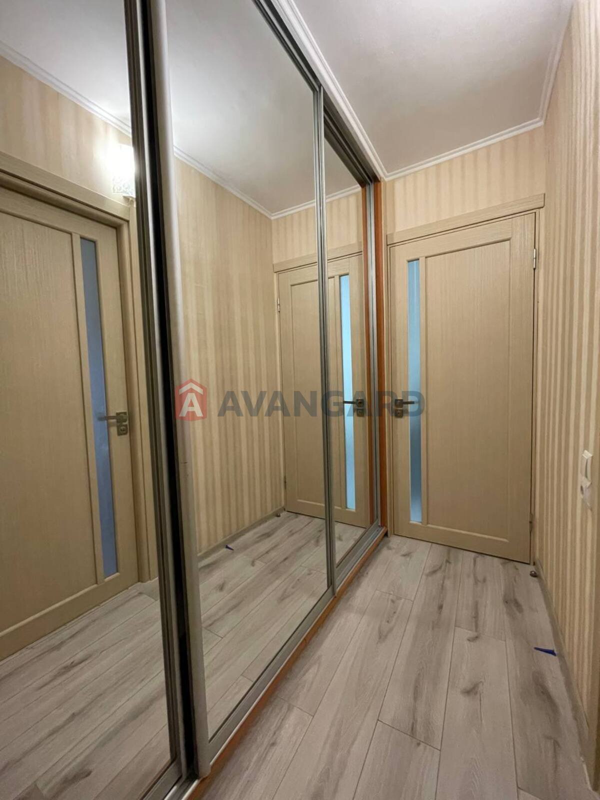 2 кім. квартира, 45,5/28,5/6,5 кв. м., 9/9 поверх фото 5 2 кім. квартира, 45,5/28,5/6,5 кв. м., 9/9 поверх фото 5