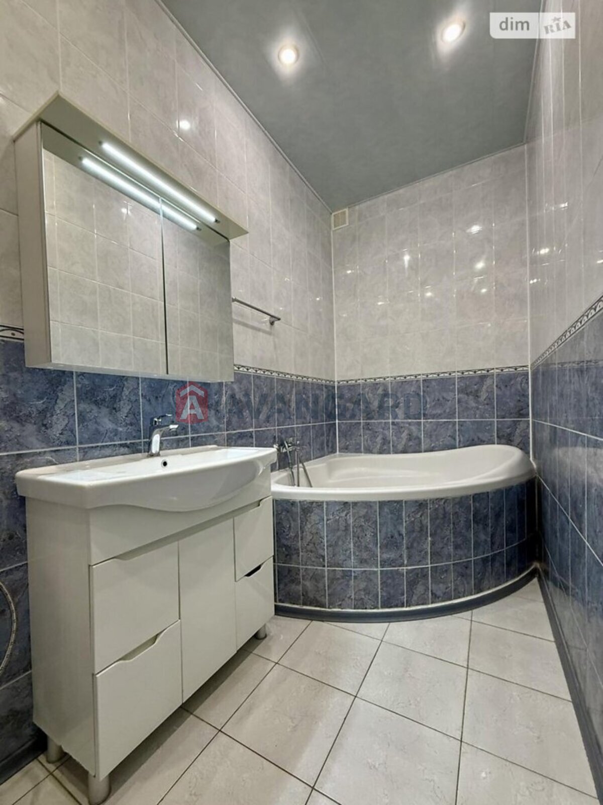 3 комн. квартира, 77/43/10 кв. м., 3/5 этаж фото 9 3 комн. квартира, 77/43/10 кв. м., 3/5 этаж фото 9