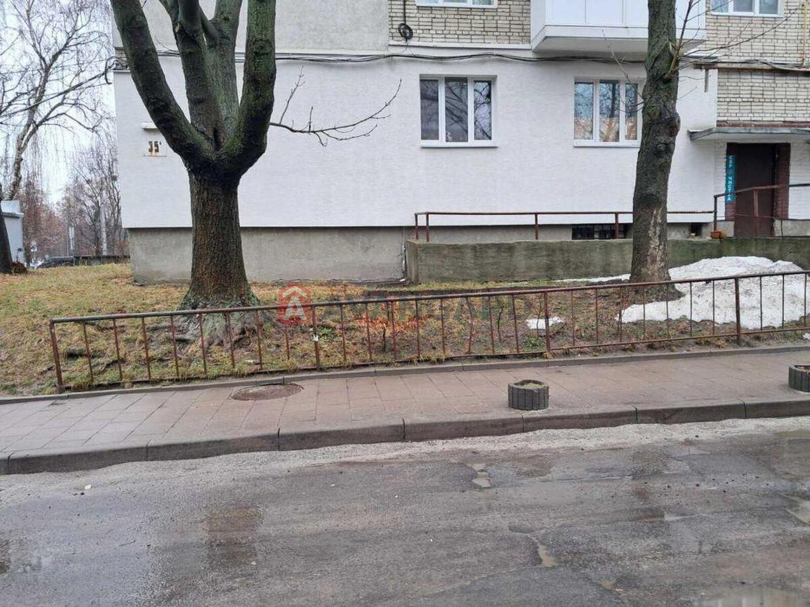 2 кім. квартира, 45/-/5 кв. м., 1/9 поверх фото 4 2 кім. квартира, 45/-/5 кв. м., 1/9 поверх фото 4