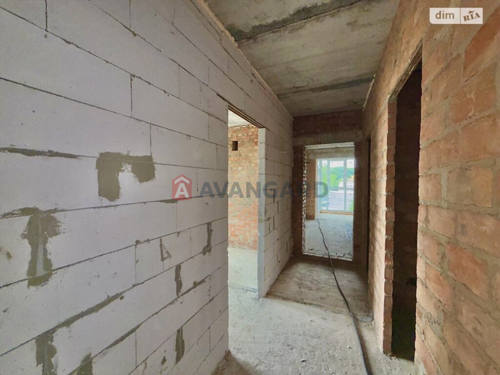 2 кім. квартира, 60/36/14 кв. м., 2/3 поверх фото 27 2 кім. квартира, 60/36/14 кв. м., 2/3 поверх фото 27