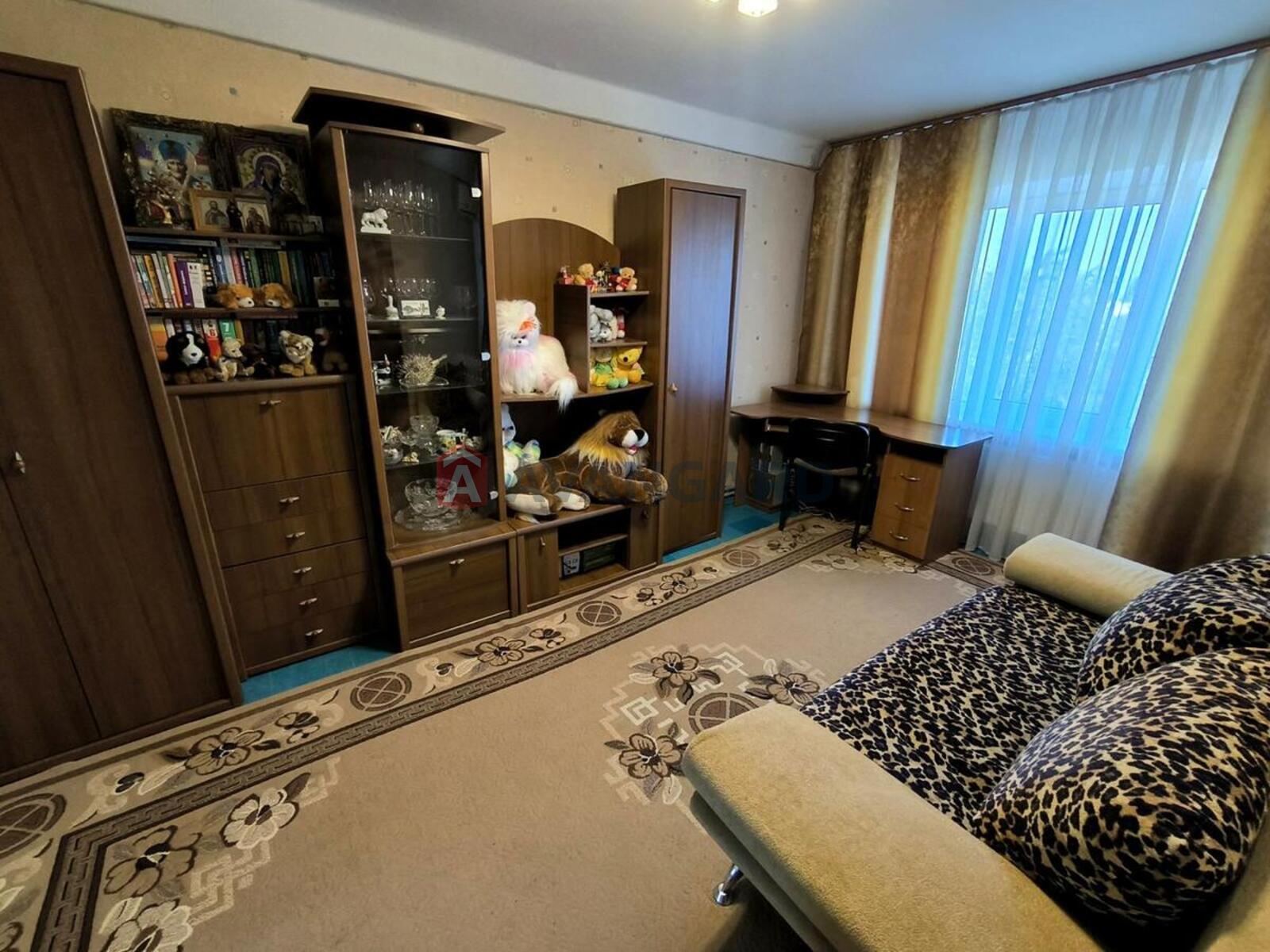 2 кім. квартира, 44/27/7 кв. м., 5/5 поверх фото 16 2 кім. квартира, 44/27/7 кв. м., 5/5 поверх фото 16