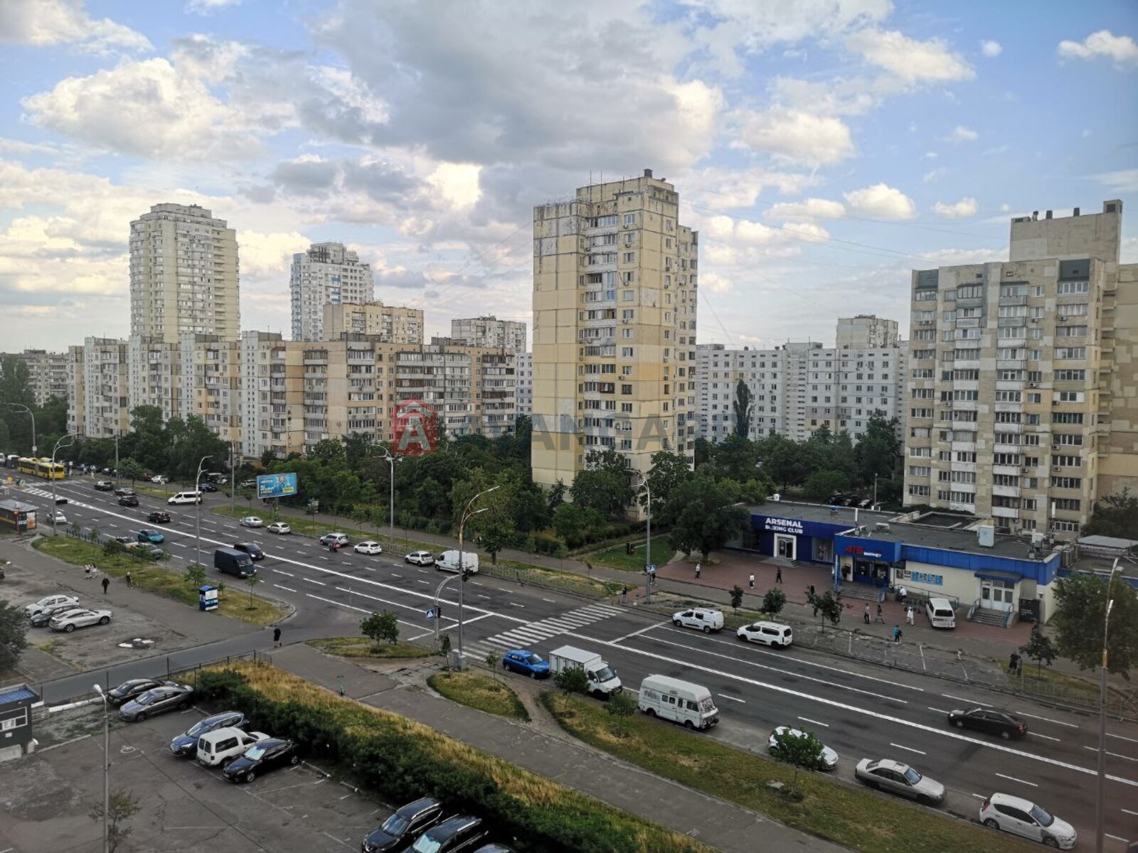 3 кім. квартира, 69/42/7 кв. м., 8/9 поверх фото 15 3 кім. квартира, 69/42/7 кв. м., 8/9 поверх фото 15