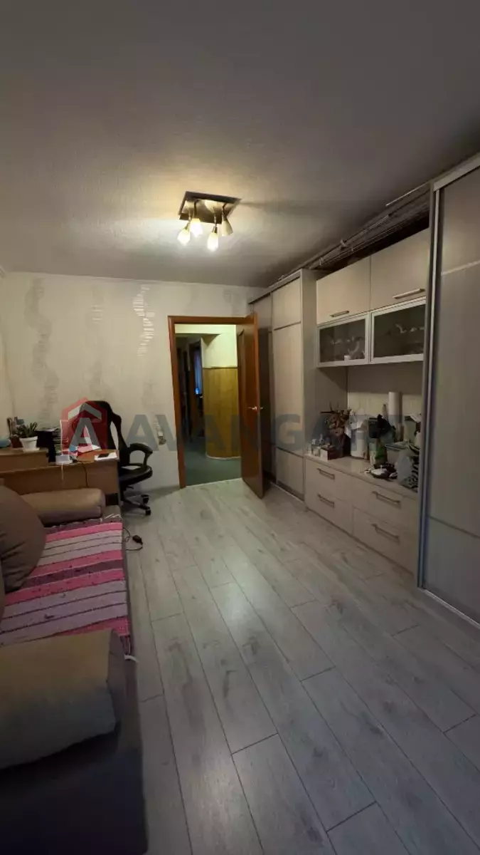 3 кім. квартира, 63/42/6 кв. м., 2/5 поверх фото 2 3 кім. квартира, 63/42/6 кв. м., 2/5 поверх фото 2