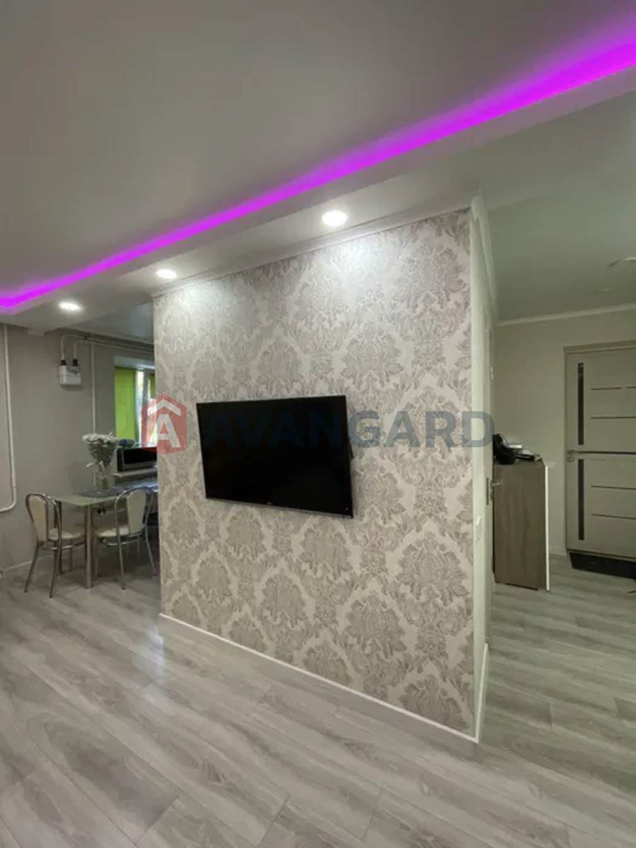 3 кім. квартира, 55/-/5 кв. м., 1/5 поверх фото 3 3 кім. квартира, 55/-/5 кв. м., 1/5 поверх фото 3