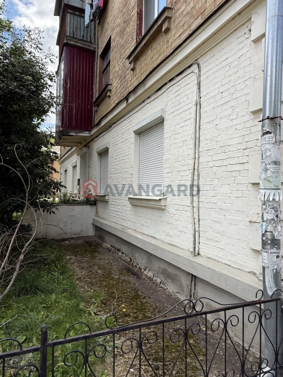 2 комн. квартира, 114/30/12 кв. м., 1/3 этаж фото 10 2 комн. квартира, 114/30/12 кв. м., 1/3 этаж фото 10