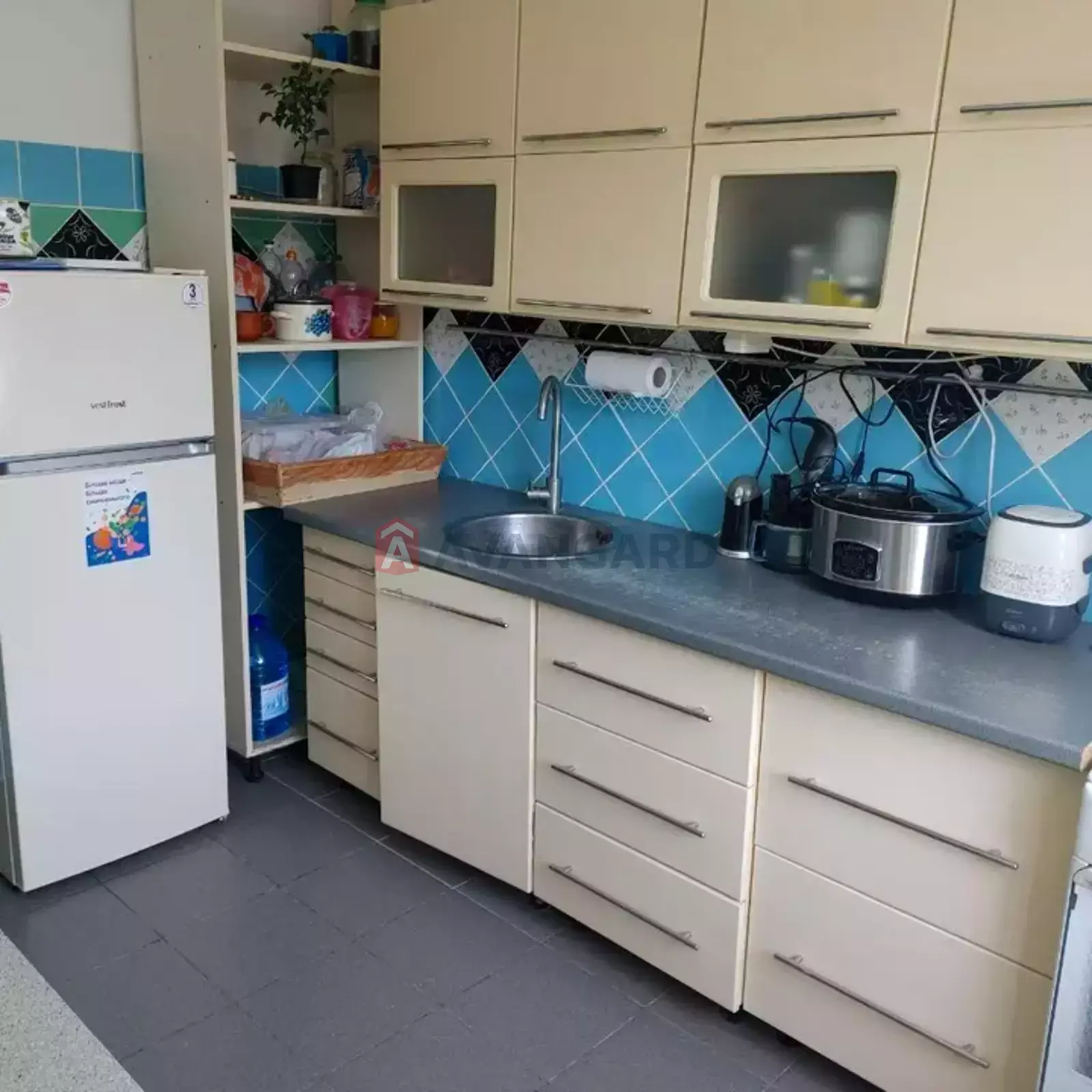 3 кім. квартира, 70.6/39.6/7.8 кв. м., 3/9 поверх фото 1 3 кім. квартира, 70.6/39.6/7.8 кв. м., 3/9 поверх фото 1