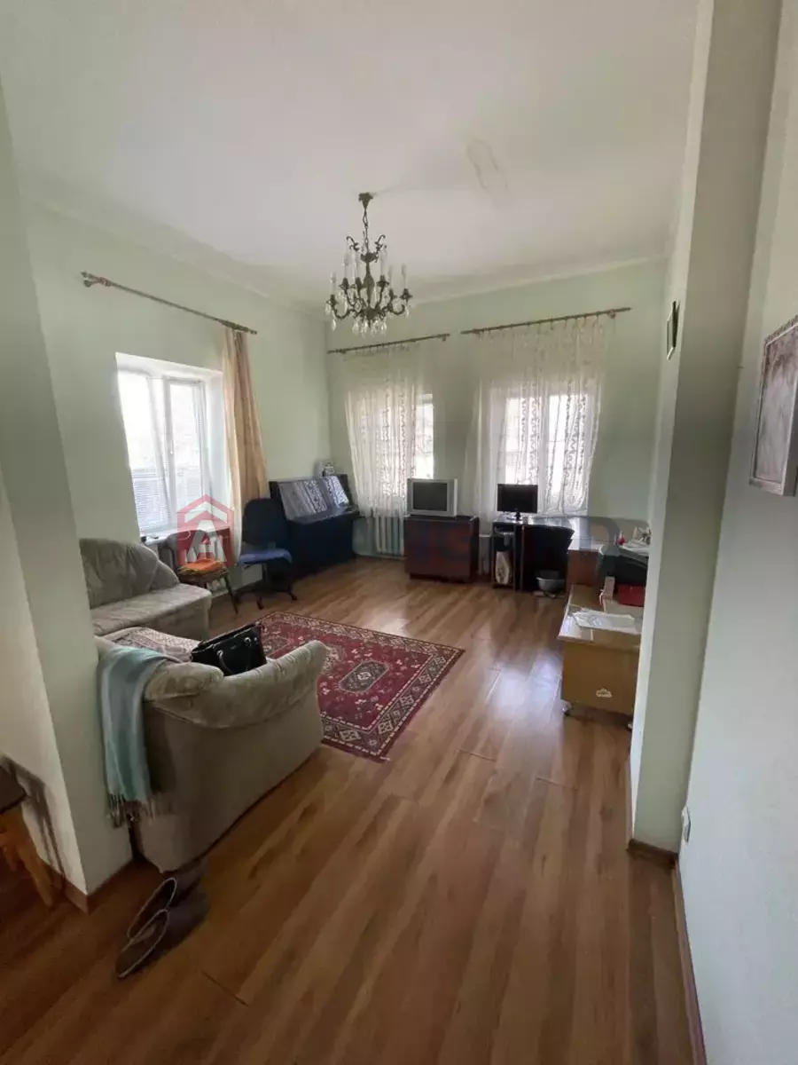 3 комн. квартира, 89/-/- кв. м., 1/1 этаж фото 3 3 комн. квартира, 89/-/- кв. м., 1/1 этаж фото 3