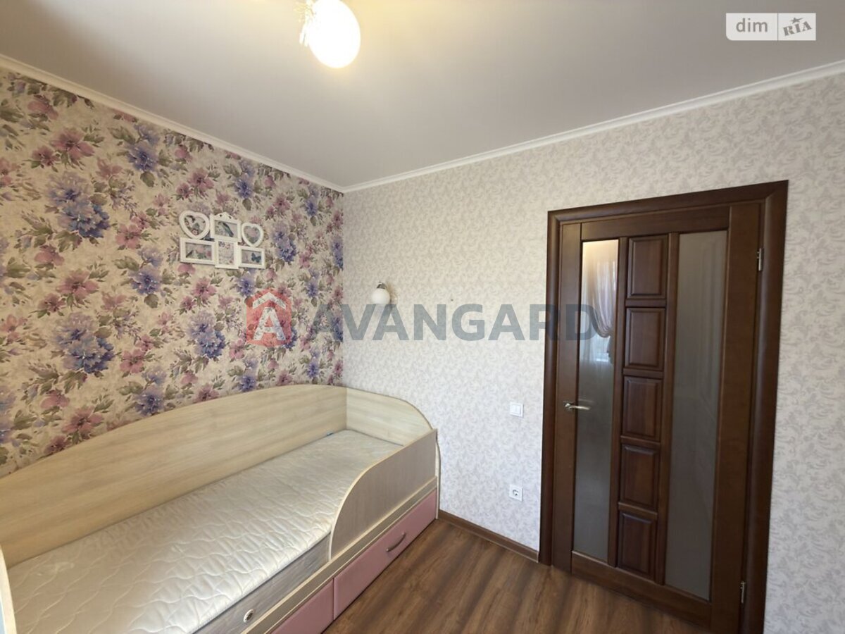 3 комн. квартира, 63/-/- кв. м., 8/9 этаж фото 13 3 комн. квартира, 63/-/- кв. м., 8/9 этаж фото 13