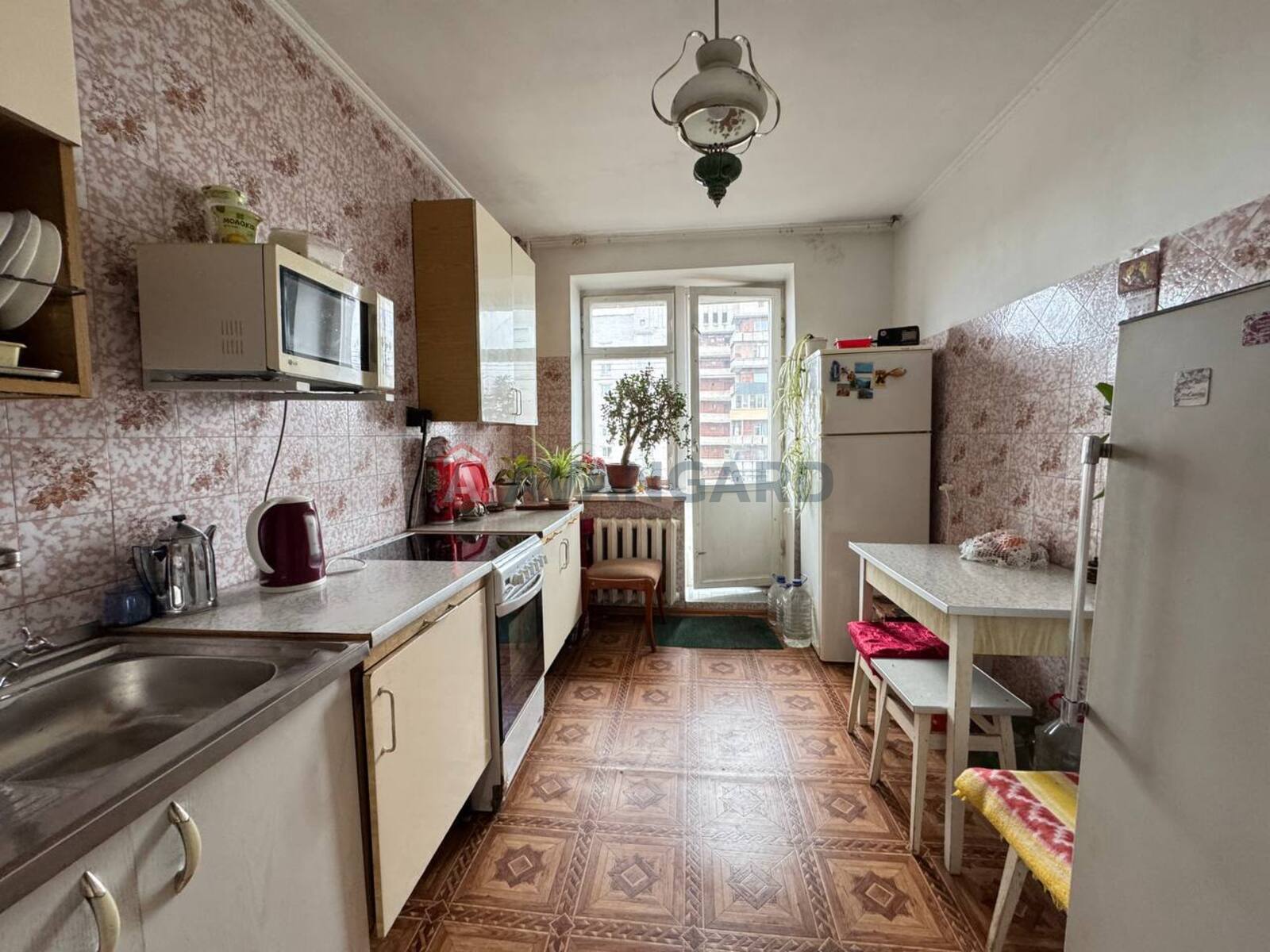 3 кім. квартира, 67/38/8 кв. м., 10/14 поверх фото 10 3 кім. квартира, 67/38/8 кв. м., 10/14 поверх фото 10