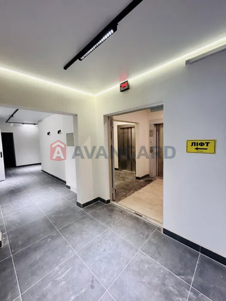 1 кім. квартира, 37/-/8 кв. м., 19/25 поверх фото 4 1 кім. квартира, 37/-/8 кв. м., 19/25 поверх фото 4