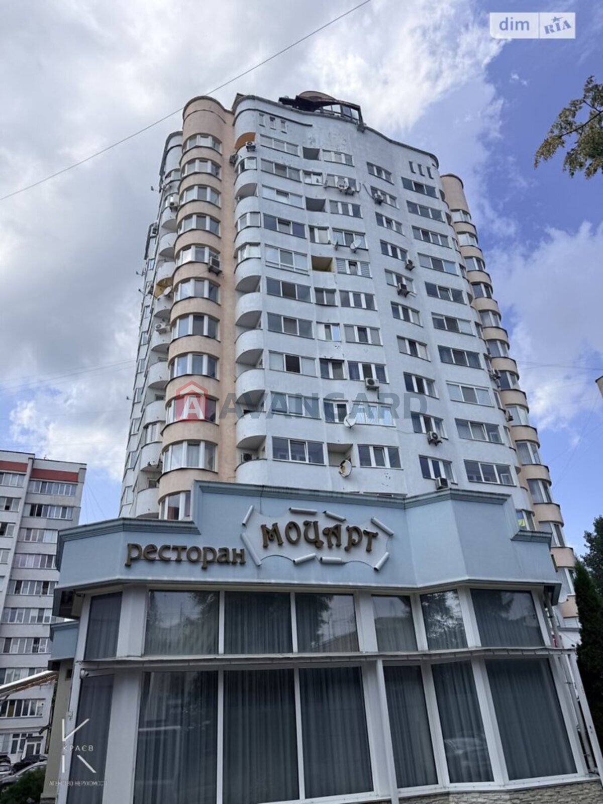 3 кім. квартира, 104/50/14 кв. м., 5/14 поверх фото 1 3 кім. квартира, 104/50/14 кв. м., 5/14 поверх фото 1