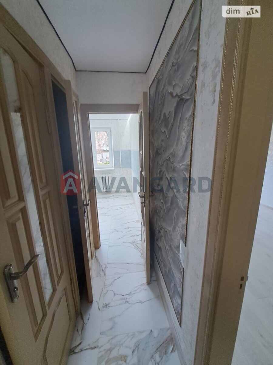 3 комн. квартира, 64/40/- кв. м., 1/5 этаж фото 10 3 комн. квартира, 64/40/- кв. м., 1/5 этаж фото 10