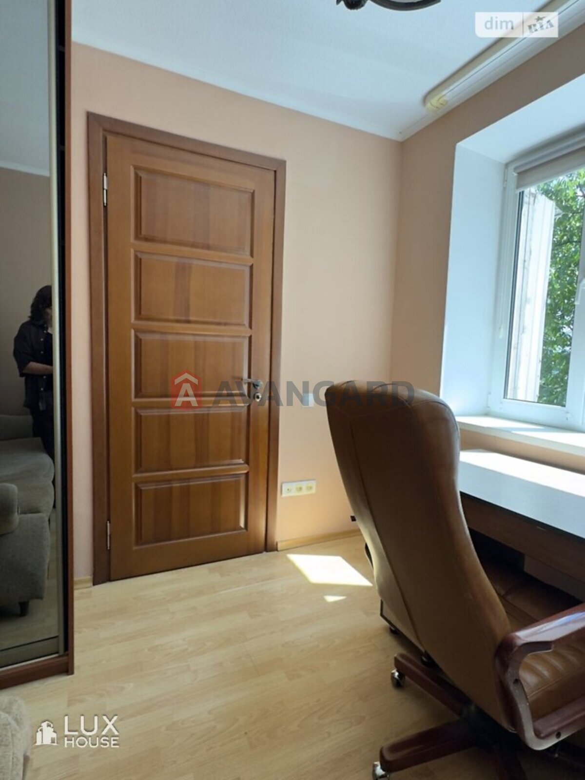 3 комн. квартира, 63/-/18 кв. м., 4/5 этаж фото 7 3 комн. квартира, 63/-/18 кв. м., 4/5 этаж фото 7