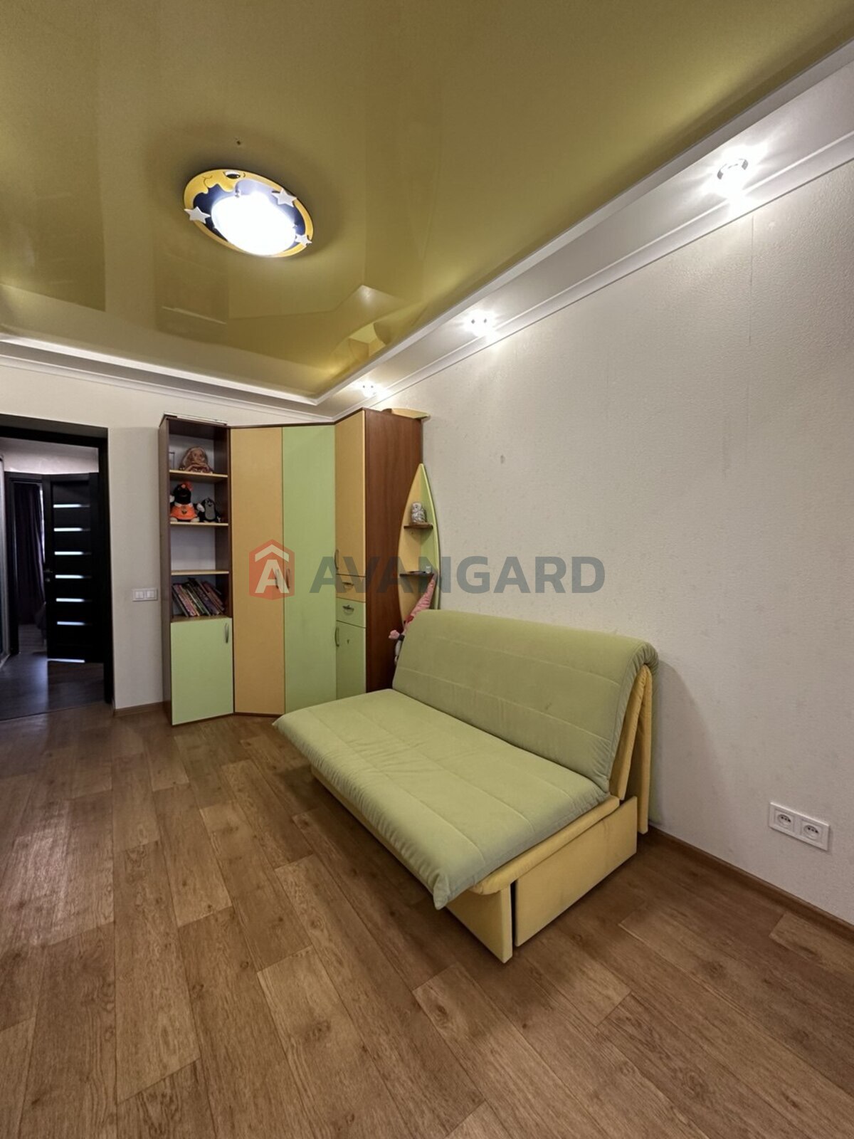 3 кім. квартира, 67/-/8 кв. м., 8/9 поверх фото 12 3 кім. квартира, 67/-/8 кв. м., 8/9 поверх фото 12