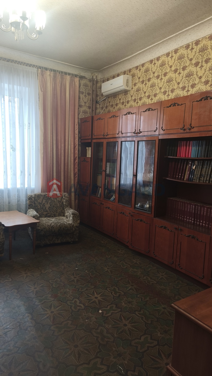 1 кім. квартира, 102/-/17 кв. м., 2/3 поверх фото 4 1 кім. квартира, 102/-/17 кв. м., 2/3 поверх фото 4