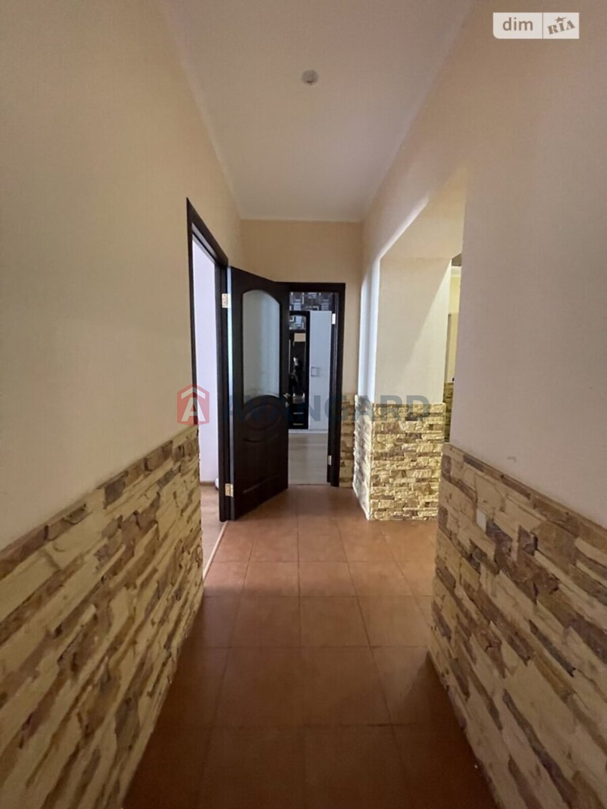 2 кім. квартира, 75/38/- кв. м., 8/11 поверх фото 4 2 кім. квартира, 75/38/- кв. м., 8/11 поверх фото 4