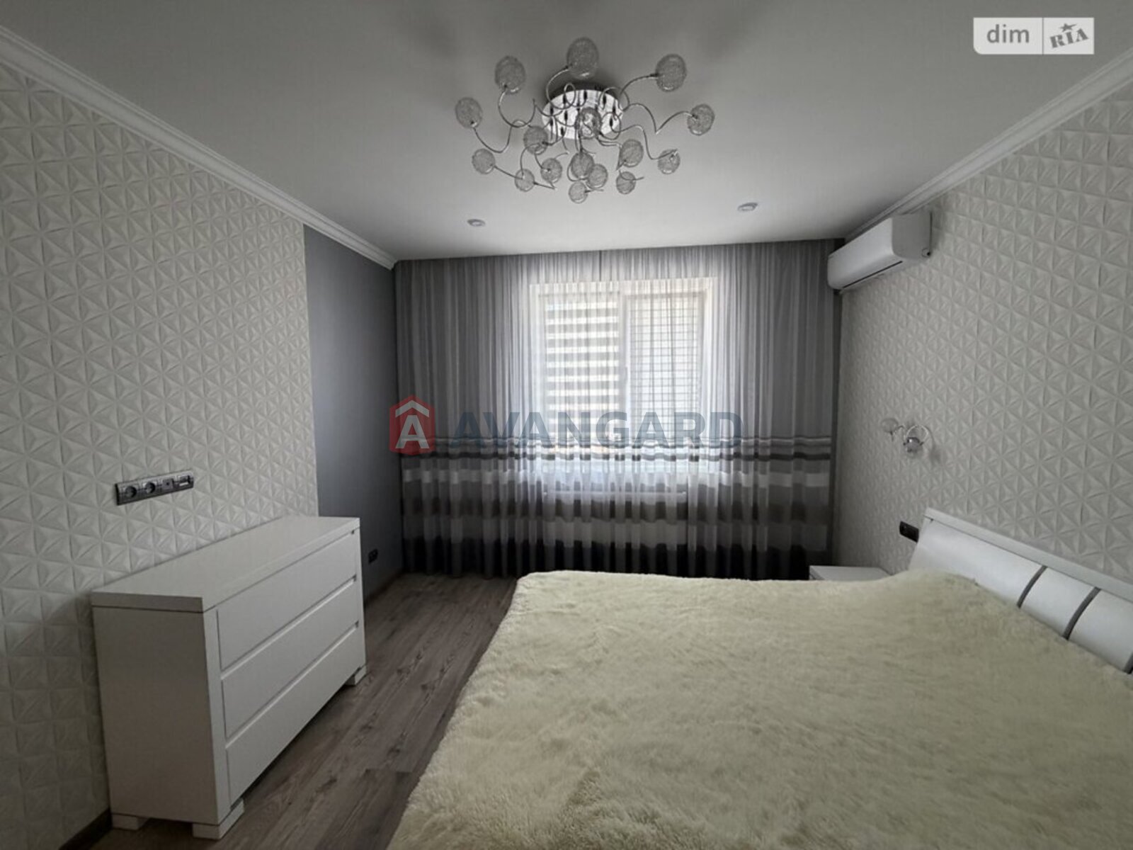 3 комн. квартира, 90/-/- кв. м., 8/10 этаж фото 2 3 комн. квартира, 90/-/- кв. м., 8/10 этаж фото 2