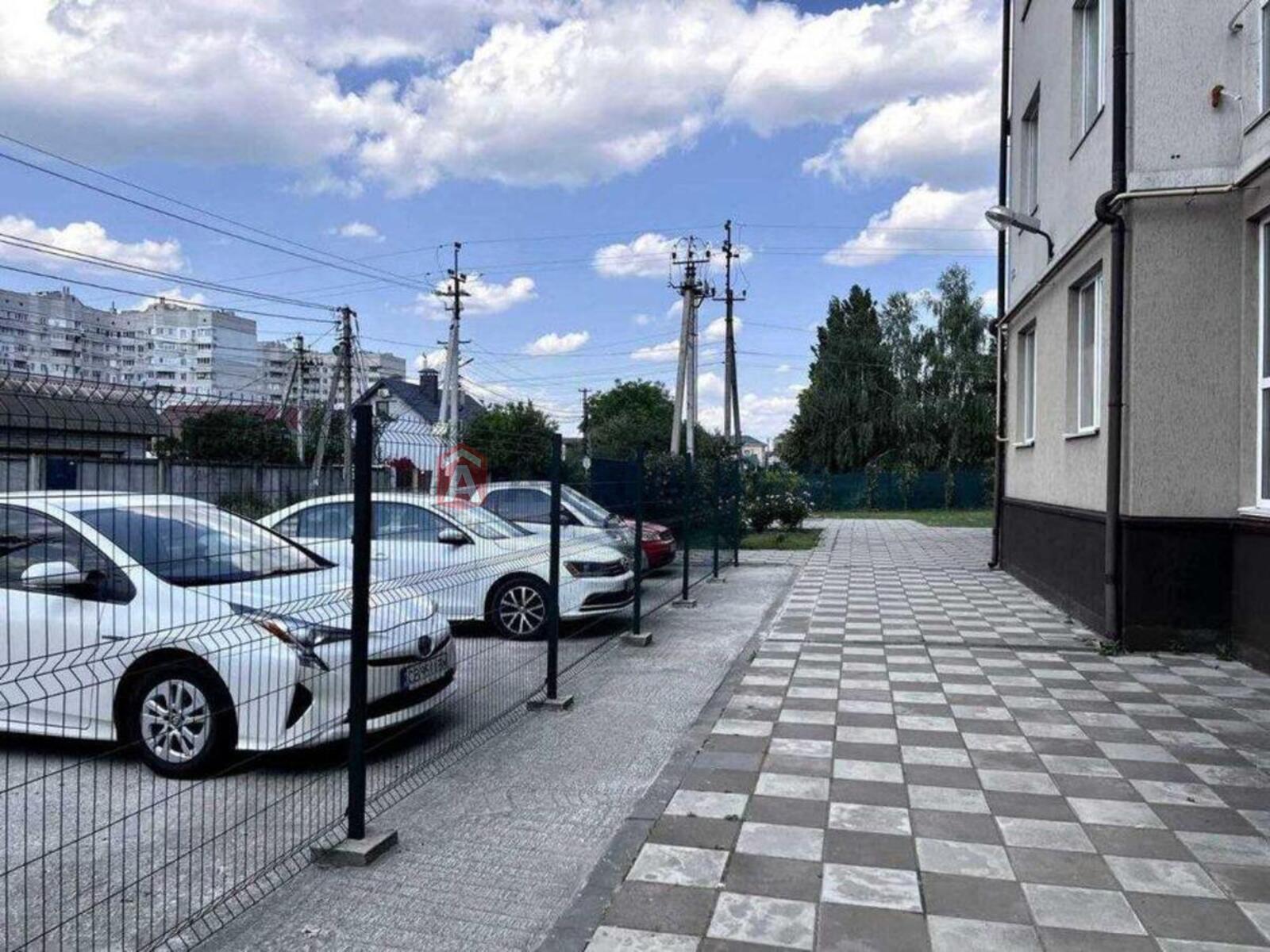 5 кім. квартира, 200/-/12 кв. м., 3/4 поверх фото 4 5 кім. квартира, 200/-/12 кв. м., 3/4 поверх фото 4