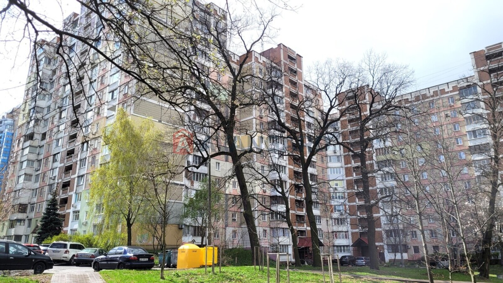 4 комн. квартира, 100/54/15 кв. м., 1/16 этаж фото 1 4 комн. квартира, 100/54/15 кв. м., 1/16 этаж фото 1