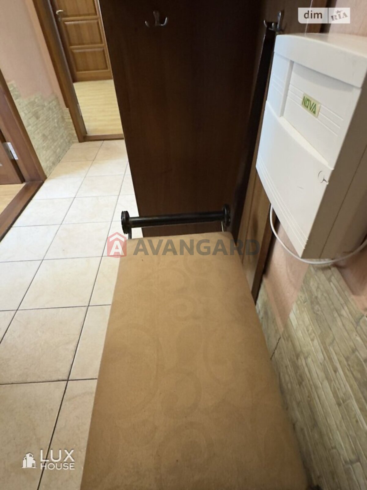 3 комн. квартира, 63/-/18 кв. м., 4/5 этаж фото 3 3 комн. квартира, 63/-/18 кв. м., 4/5 этаж фото 3