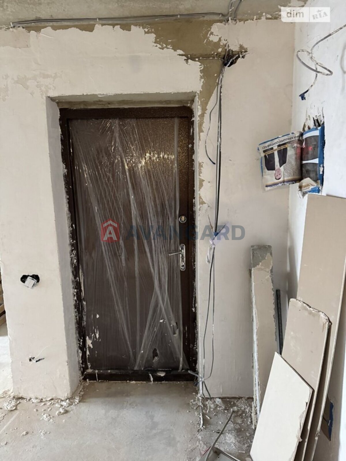 2 кім. квартира, 70/-/20 кв. м., 6/7 поверх фото 14 2 кім. квартира, 70/-/20 кв. м., 6/7 поверх фото 14