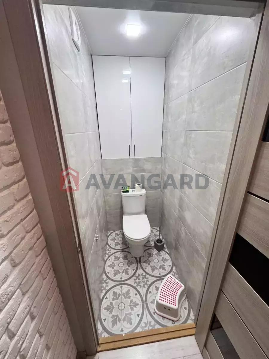 1 кім. квартира, 44/18/7 кв. м., 8/10 поверх фото 8 1 кім. квартира, 44/18/7 кв. м., 8/10 поверх фото 8