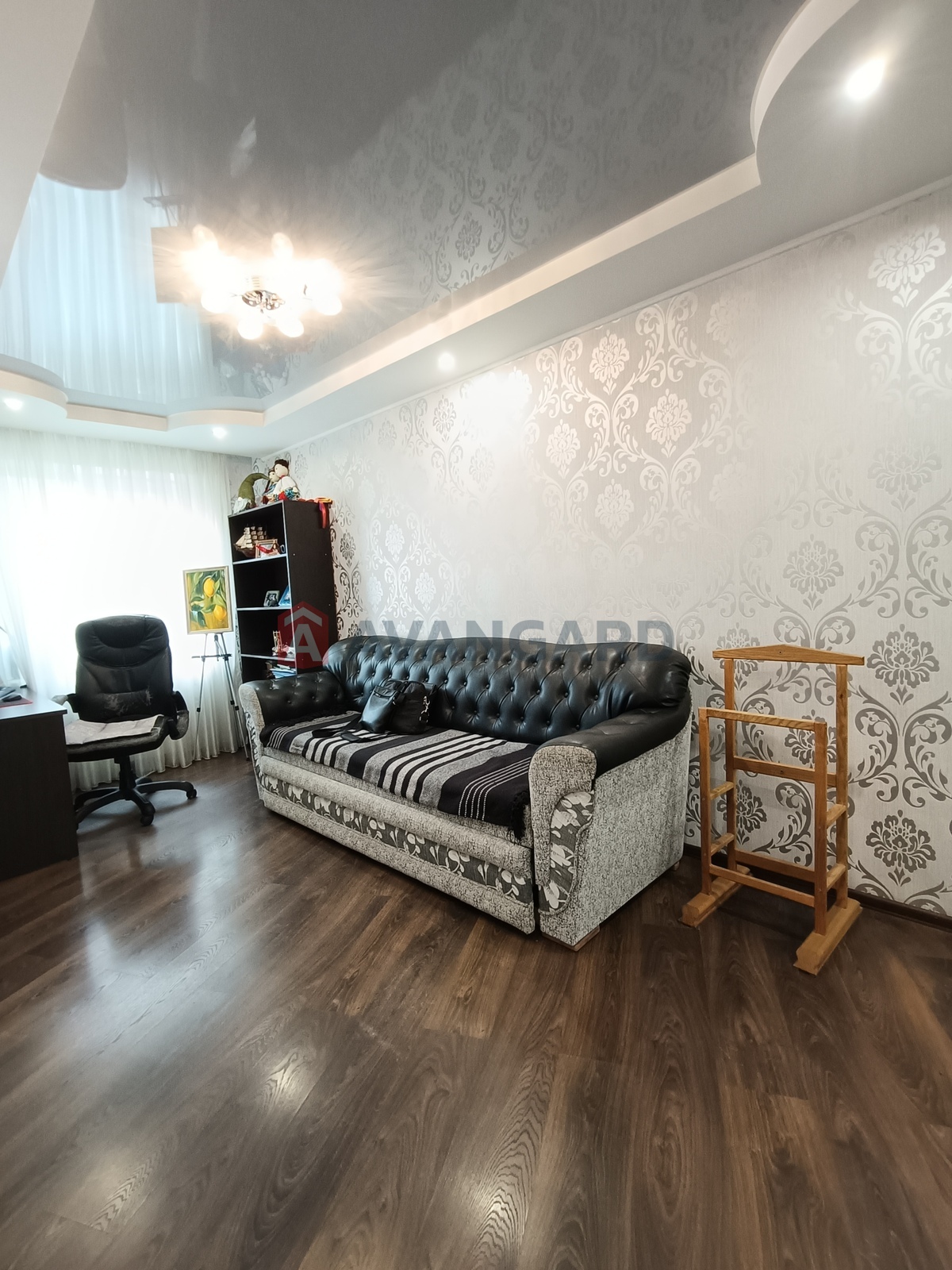 4 кім. квартира, 96/-/8 кв. м., 2/9 поверх фото 5 4 кім. квартира, 96/-/8 кв. м., 2/9 поверх фото 5